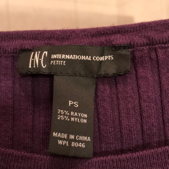 Long sleeve purple tight shirt - Picture 2 of 3